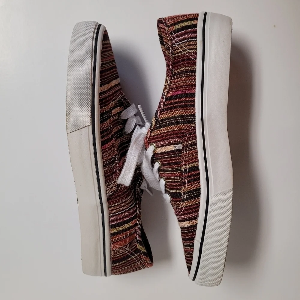 Airwalk Striped Canvas Lace‎ Up Sneakers Womens Size 7.5